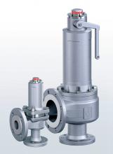 Stainless steel safety relief valve angled bore flanged connections SERIES 455